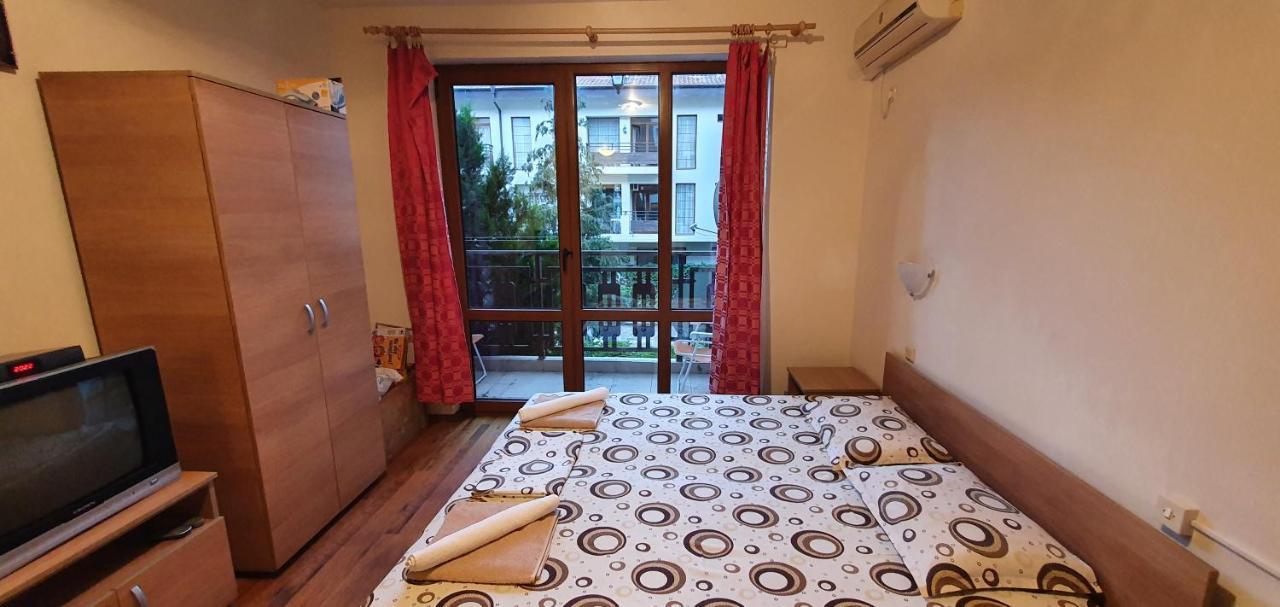 Vp Panorama Bay 2 Studio Apartment Sveti Vlas Ngoại thất bức ảnh